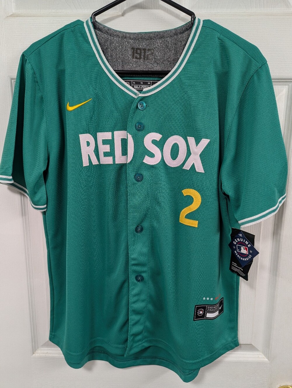 NWT Nike Boston Red Sox City Connect #2 Xander Bogaerts Jersey Women's XL